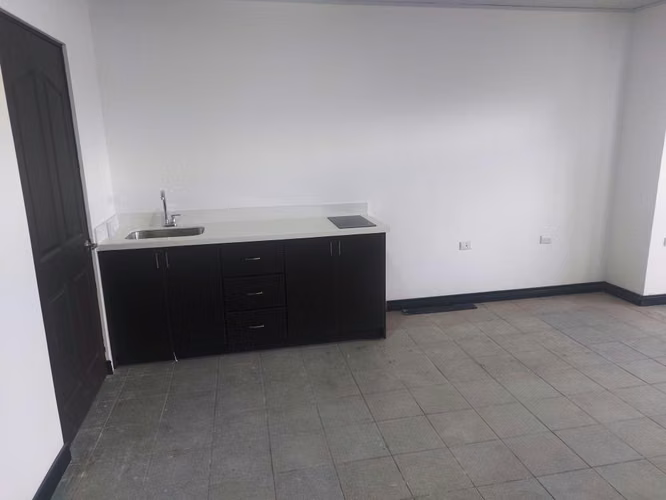 APARTAMENTO EN MATA REDONDA. SABANA NORTE. ESTADIO NACIONAL.