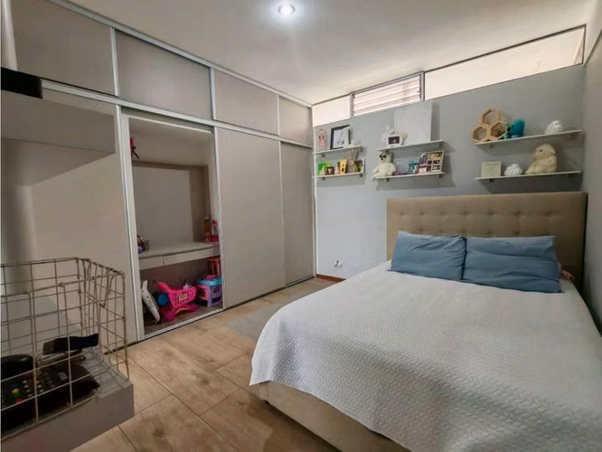 Venta de Casa en Lomas de Ayarco Sur, Curridabat 5890