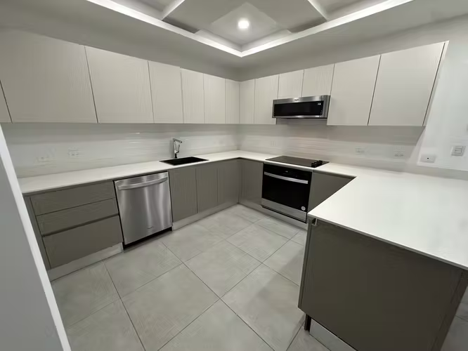 CASA CON TERRAZA Y BBQ EN CONDOMINIO