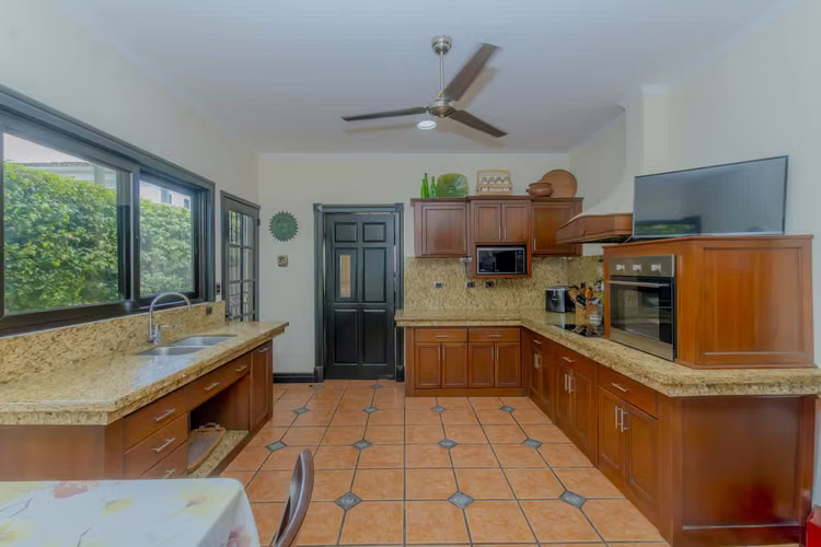 Casa de una planta en, Valle del Sol, Santa Ana. - Imagen 10