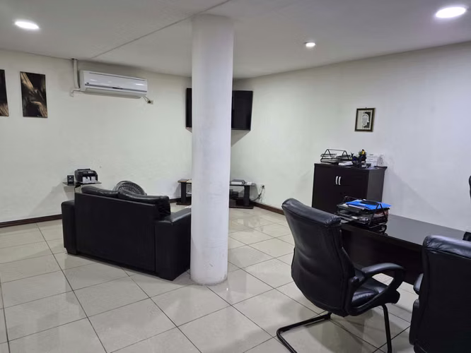 Edificio en Venta – Curridabat, Zona de Alta Plusvalía y Rentabilidad
