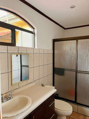 VENTA DE CASA EN CONDOMINIO – GUAYABOS DE CURRIDABAT - Imagen 11