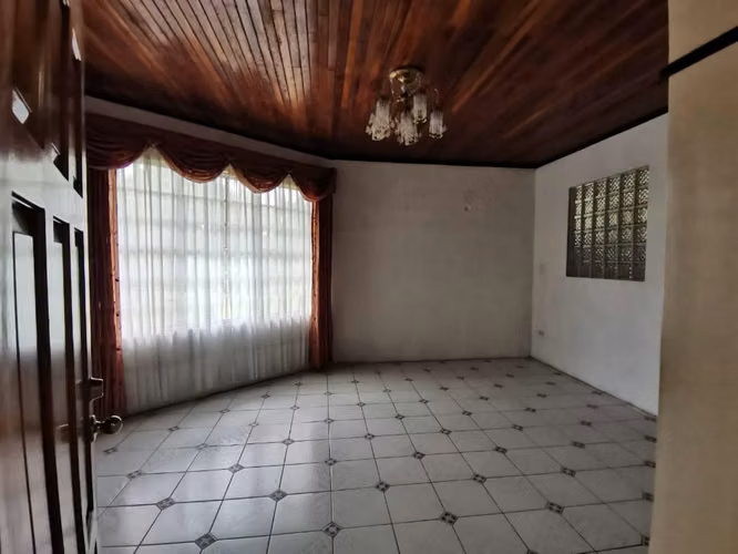 Casa con Quinta que dá Bienestar! en Guápiles, donde la vida se Disfruta! Pococí,Limón