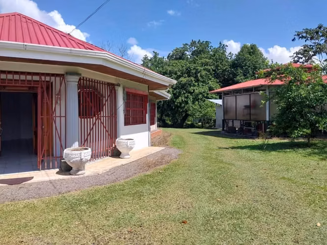 Casa con Quinta que dá Bienestar! en Guápiles, donde la vida se Disfruta! Pococí,Limón