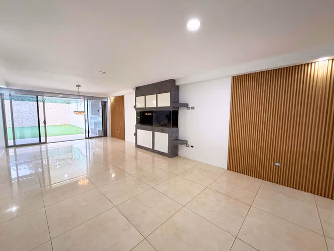 CASA EN ALQUILER EN POZOS DE SANTA ANA* - Imagen 2