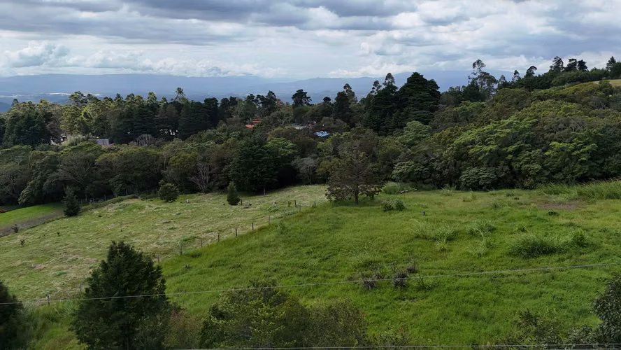 EN VENTA  LOTE CON VISTAS PANORAMICAS  - SABANA REDONDA DE POAS - Imagen 5