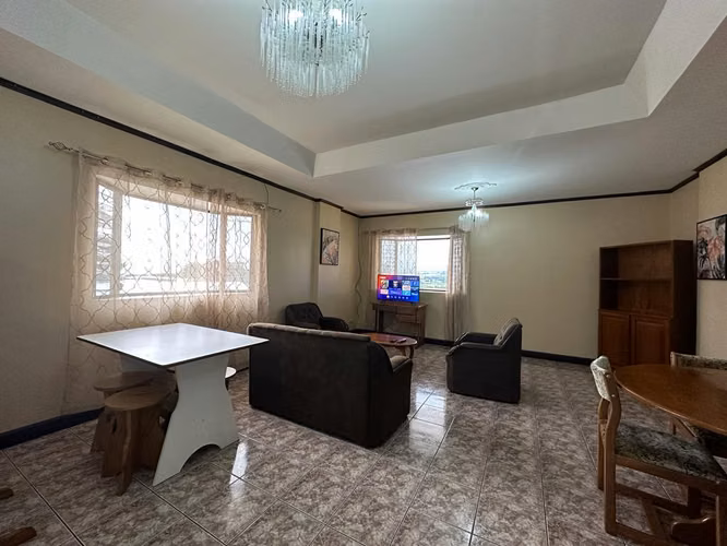 Alquiler de Apartamento Rohrmoser, excelente ubicación - Imagen 5