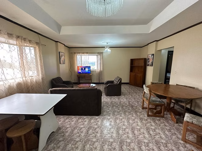 Alquiler de Apartamento Rohrmoser, excelente ubicación - Imagen 4