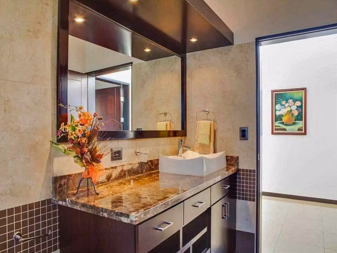 VENTA DE CASA CONTEMPORÁNEA EN HEREDIA CONTEMPORANEA - Imagen 16