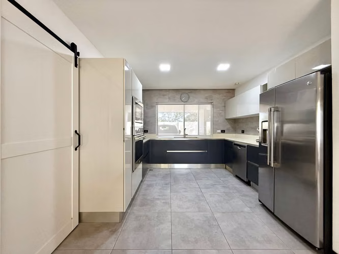 VENTA DE CASA EN CONDOMINIO EN SANTA ANA - Imagen 11