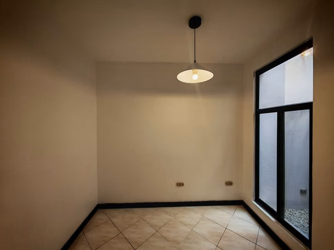 CASA EN ALQUILER EN ESCAZÚ CENTRO - Imagen 6