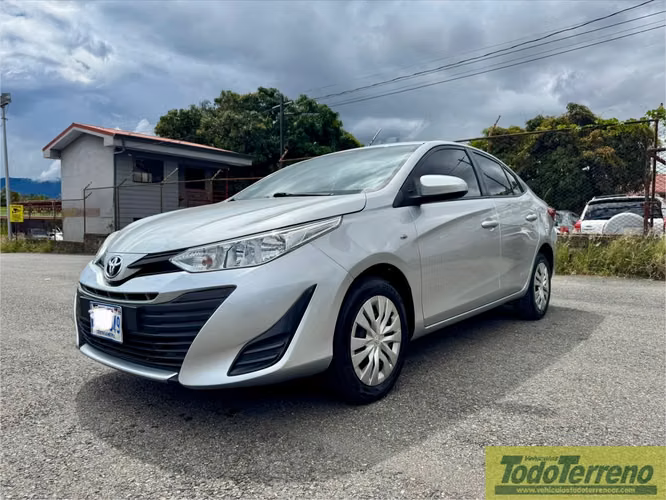Toyota Yaris A/T 2019