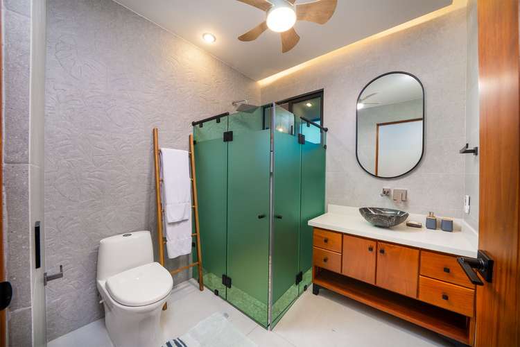 Villa de Lujo de Obra Nueva con 6 Habitaciones y Piscina Semi-Olímpica en Venta – Guanacaste
