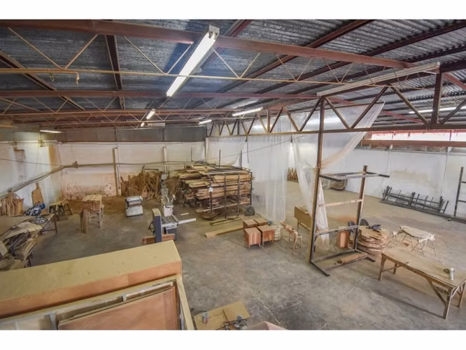 BODEGA EN ALQUILER EN ESCAZU