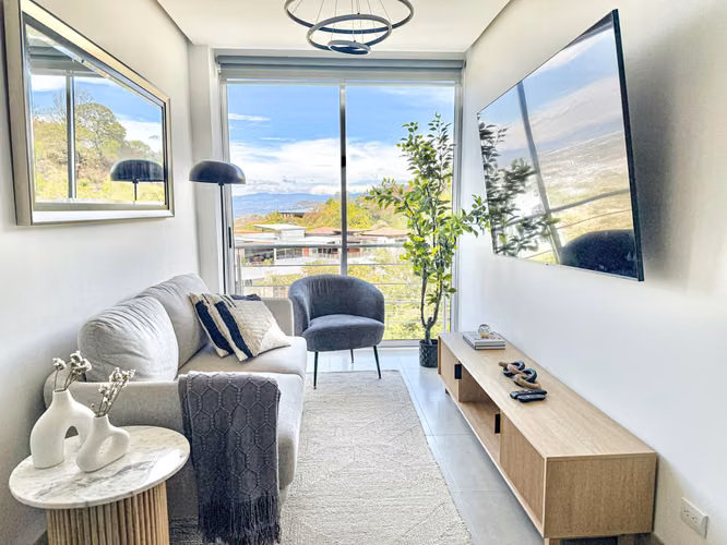 Apartamento en venta para inversion en Santa Ana - Imagen 2