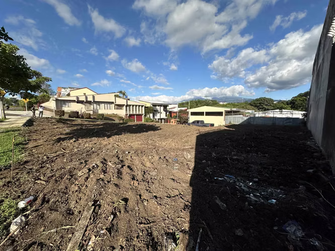 VENTA de Lote de 800m2 en Curridabat