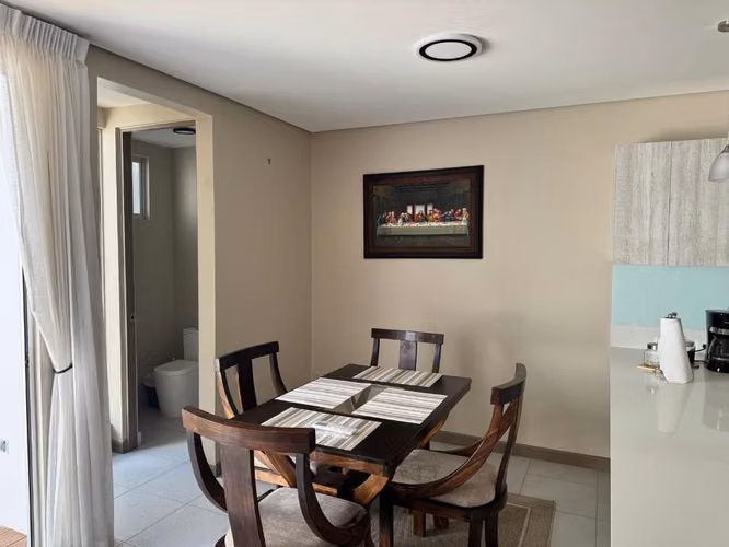 VENTA O ALQUILER DE CASA EN CONDOMINIO BLUE FULL AMOBLADA - Imagen 2