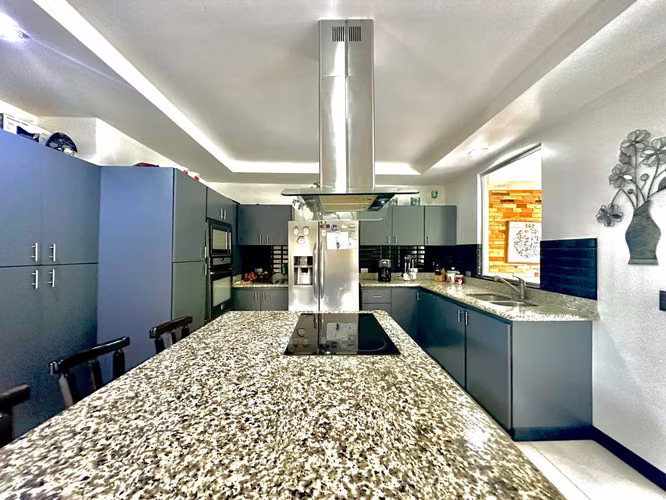 id#41300 Venta de casa independiente