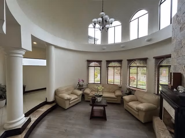 id 41133 Venta de Casa en Condominio Colinas de Montealegre - Imagen 2