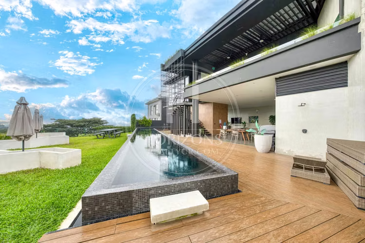 Casa para Estrenar en Condominio Naia en Guachipelín de Escazú 3 Habitaciones y Estudio noj1207jb