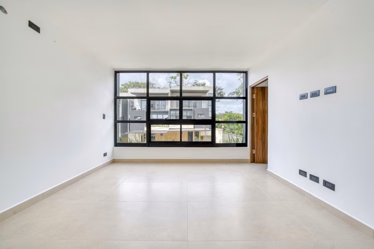 Casa para Estrenar en Condominio Naia en Guachipelín de Escazú 3 Habitaciones y Estudio noj1207jb