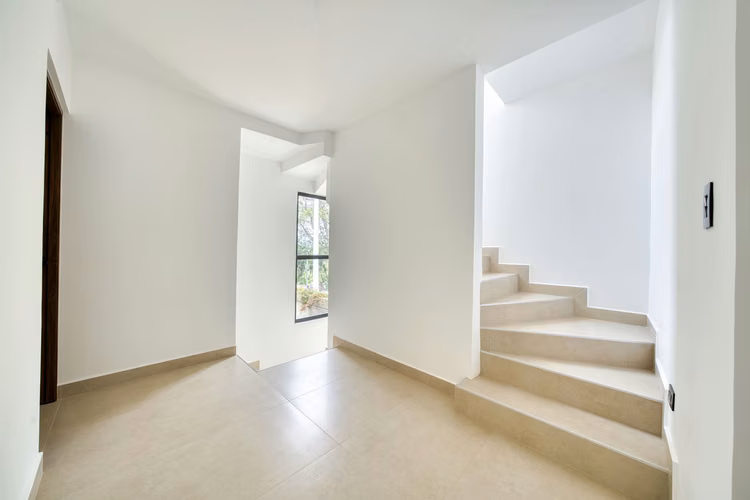 Casa para Estrenar en Condominio Naia en Guachipelín de Escazú 3 Habitaciones y Estudio noj1207jb
