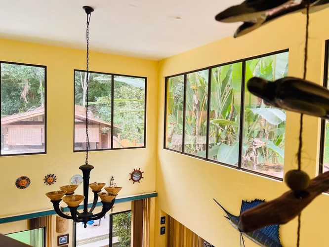 Venta de Casa en Club Punta Leona Garabito