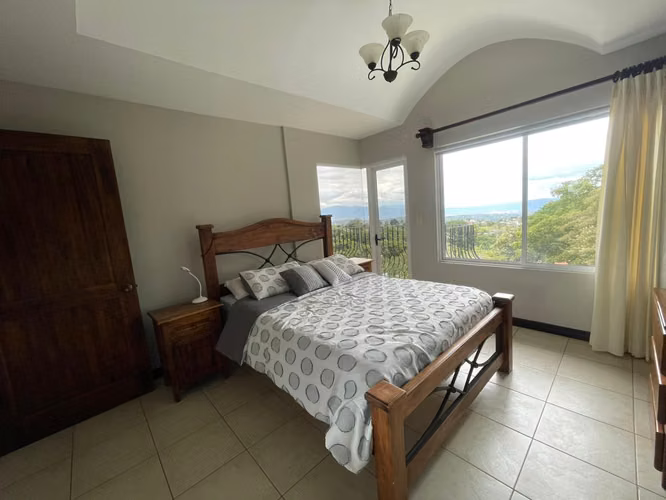 Impresionante casa moderna de 3 dormitorios