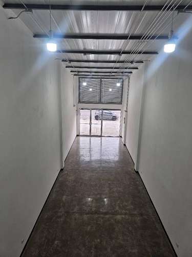 ALQUILER DE LOCAL COMERCIAL EN ROHRMOSER CERCA DE LA EMBAJADA AMERICANA