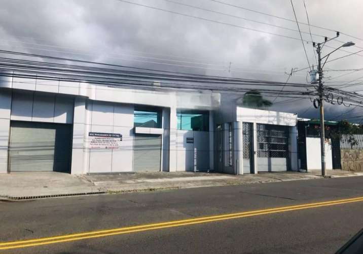 ALQUILER Y VENTA DE LOCAL COMERCIAL CON BODEGA EN ROHRMOSER