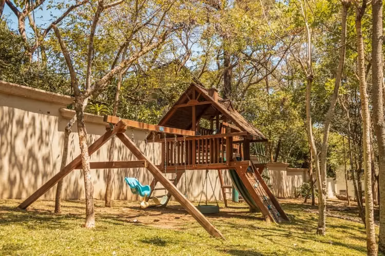 Se vende hermoso apartamento en Escazú con amenidades - Imagen 18