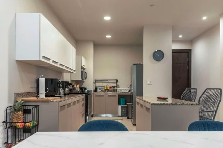 Se vende hermoso apartamento en Escazú con amenidades - Imagen 2