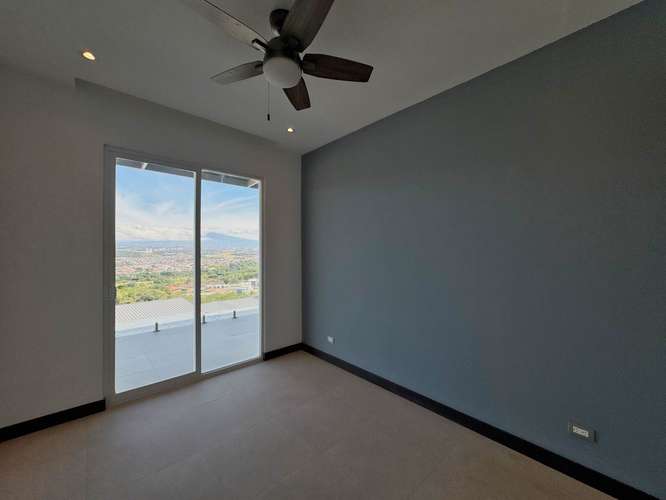 ALQUILER DE APARTAMENTO NUEVO EN GUACHIPELIN - Imagen 14