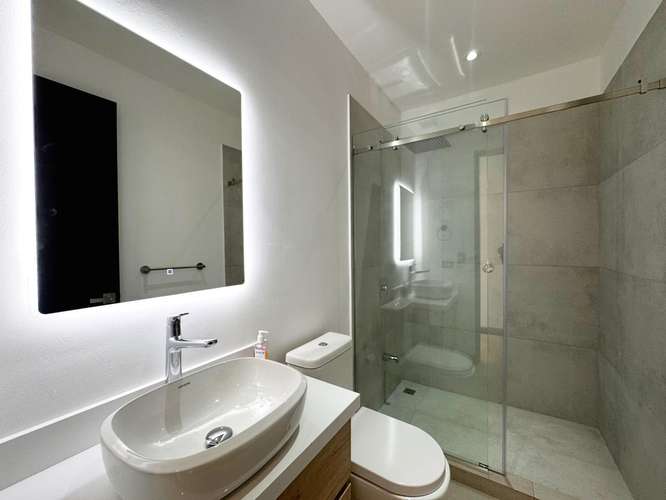 ALQUILER DE APARTAMENTO NUEVO EN GUACHIPELIN - Imagen 18