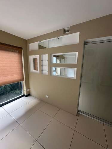 Aparta estudio sin amueblar ni línea blanca en Rohrmoser  - Imagen 5