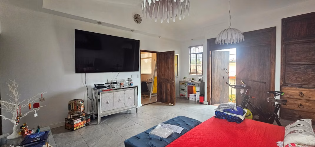 Venta de casa en residencial Heredia San Pablo - Imagen 11