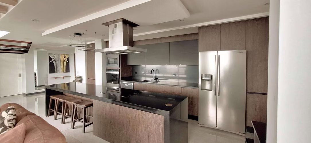 Venta de Apartamento tipo Penthouse en Condominio Golfside