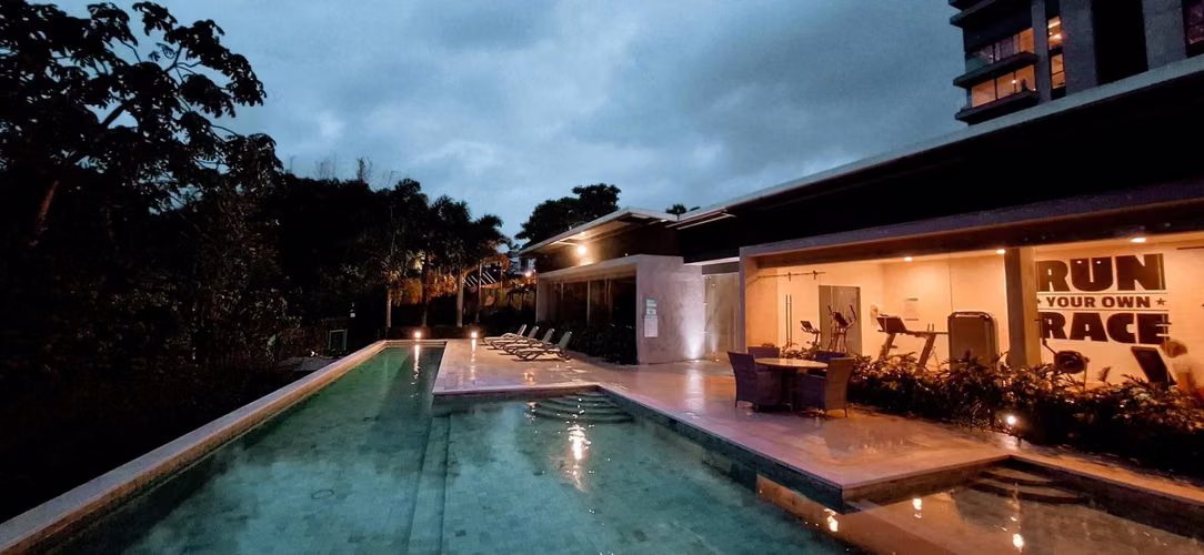 Venta de Apartamento tipo Penthouse en Condominio Golfside