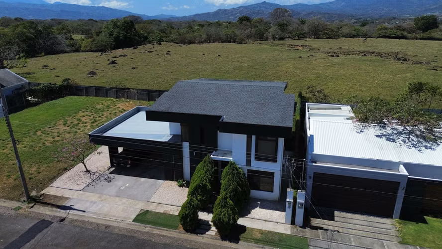 Venta de Casa en Exclusivo Condominio En La Garita de Alajuela - Imagen 5