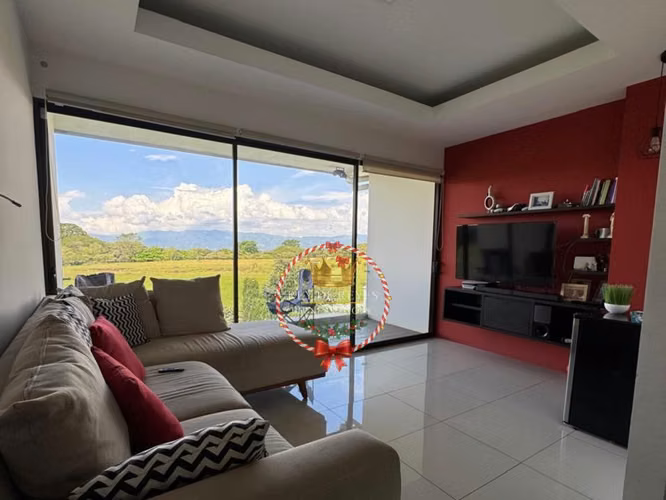 Venta de Casa en Exclusivo Condominio En La Garita de Alajuela