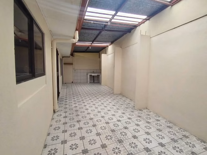 En venta casa de una planta en Calle Fallas, Desamparados.PP - Imagen 6
