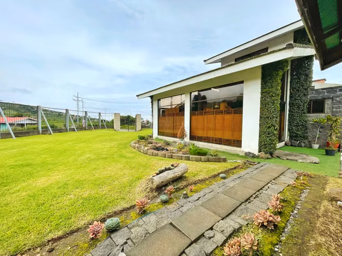 Preciosa propiedad en Llano Grande Cartago! P510