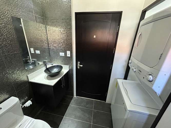 Apartamentos Amueblados en Alquiler a Solo 5 Minutos de Playa Hermosa, Guanacaste
