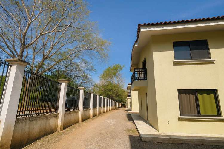 Apartamentos Amueblados en Alquiler a Solo 5 Minutos de Playa Hermosa, Guanacaste