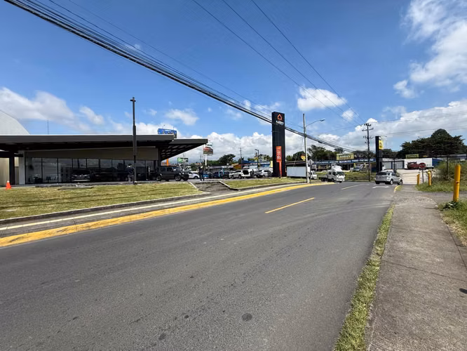 EN VENTA -  PROPIEDAD COMERCIAL ESQUINERA – HEREDIA CENTRO - Imagen 9