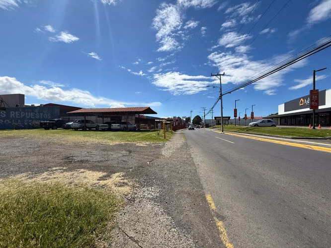 EN VENTA -  PROPIEDAD COMERCIAL ESQUINERA – HEREDIA CENTRO - Imagen 6