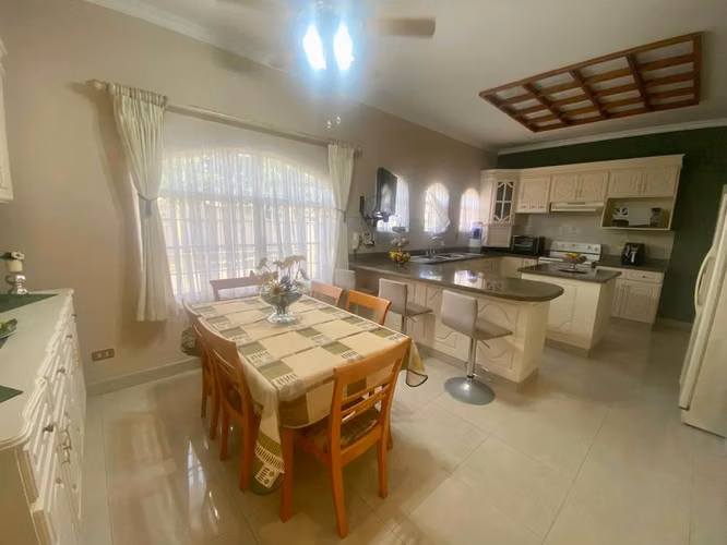 Venta de casa en Rohrmoser
