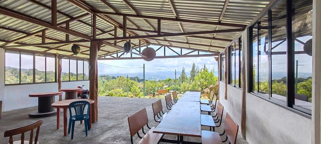 Venta de Quinta en Concepción San Rafael Heredia
