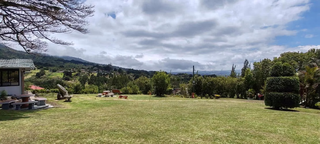 Venta de Quinta en Concepción San Rafael Heredia