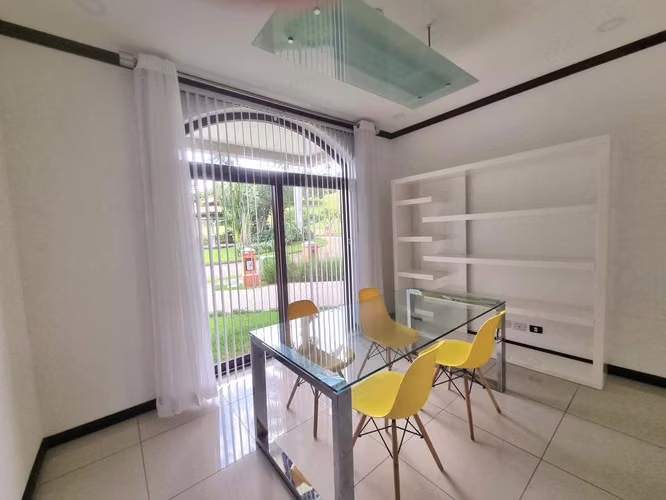 Venta de Casa en Colinas de Montealegre La Unión - Imagen 9